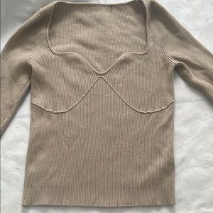 Elegant Tan Women's Sweater